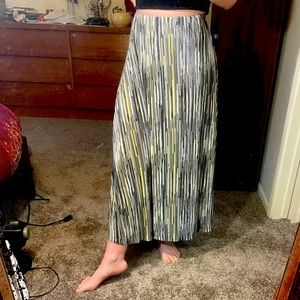 Stripe pattern modern tea length skirt